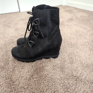 Sorel Joan Of Artic Wedge II Black Lace-Up Boots Size 7